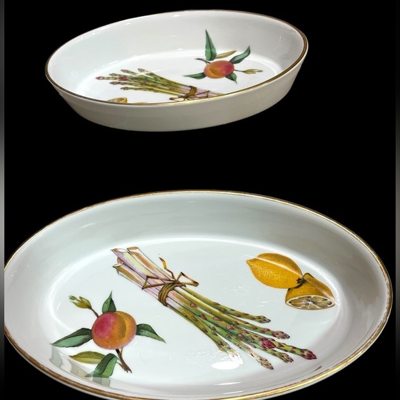Set of Two Royal Worcester Evesham Gold 10.5" Porcelain Ovenware Baking Dishes - Picture 3 of 13